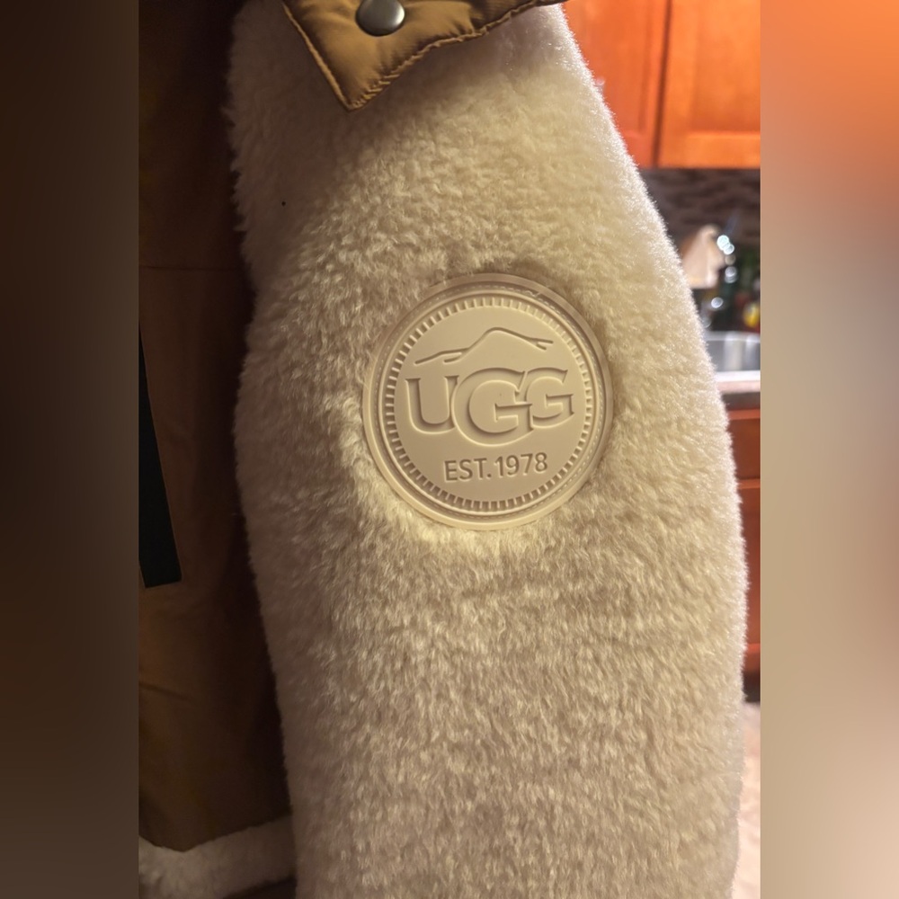 UGG Women’s “Kaysin Fleece Trim Down Parka” in Chestnut - Picture 7 of 11